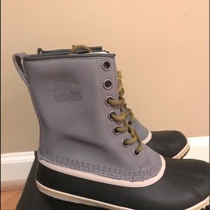 BRAND NEW SOREL SLIMPACK 9.5